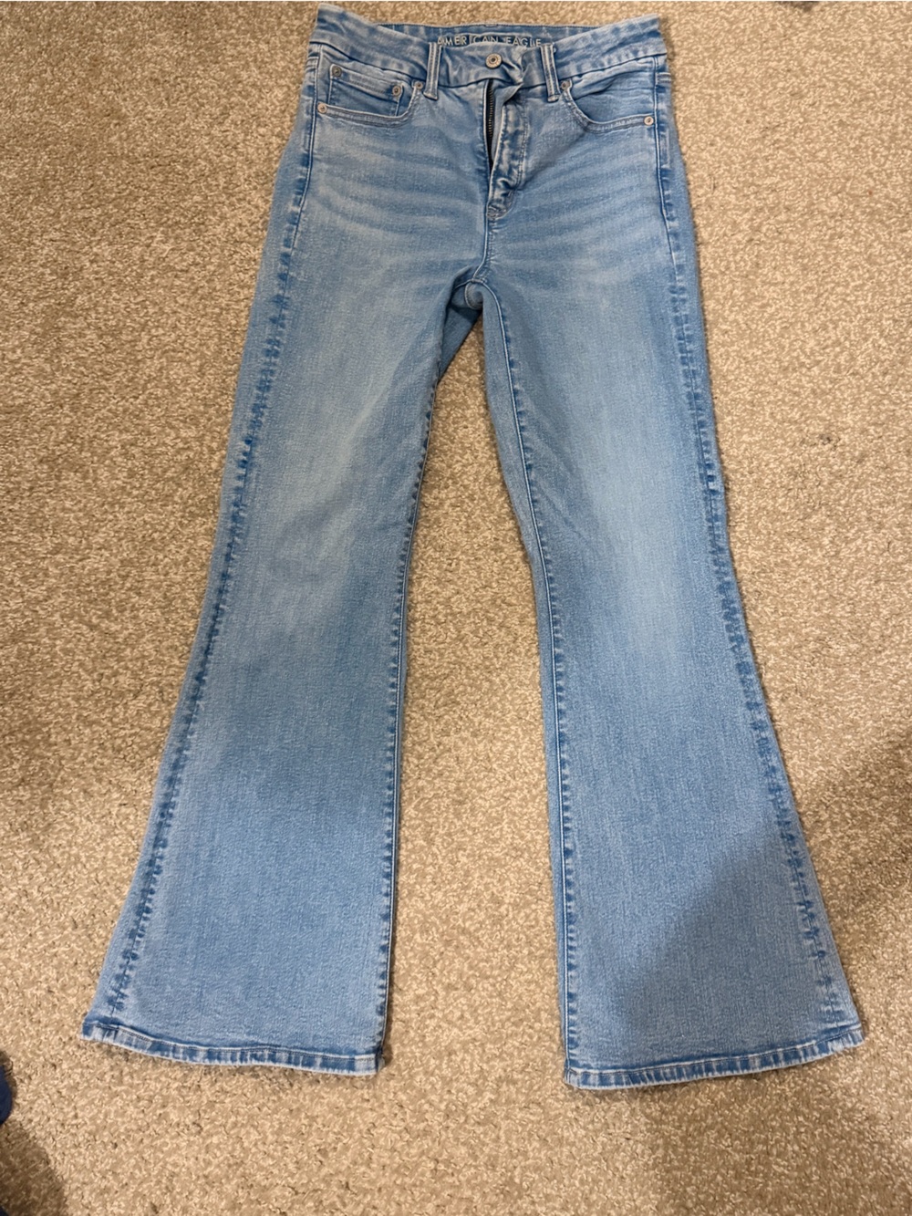 American Eagle Super High-Rise Flare Jeans Size 4 Regular